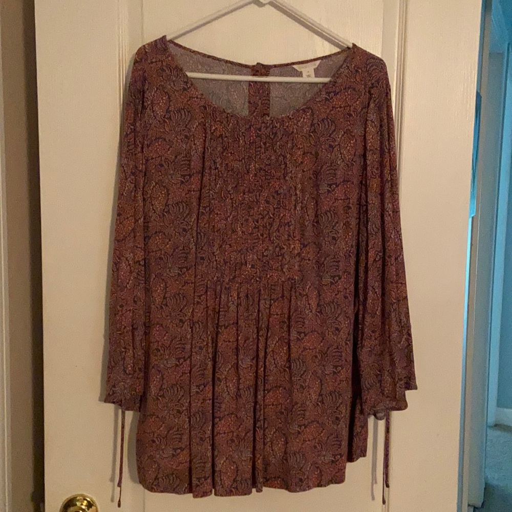 Tunic length floral blouse size 1X